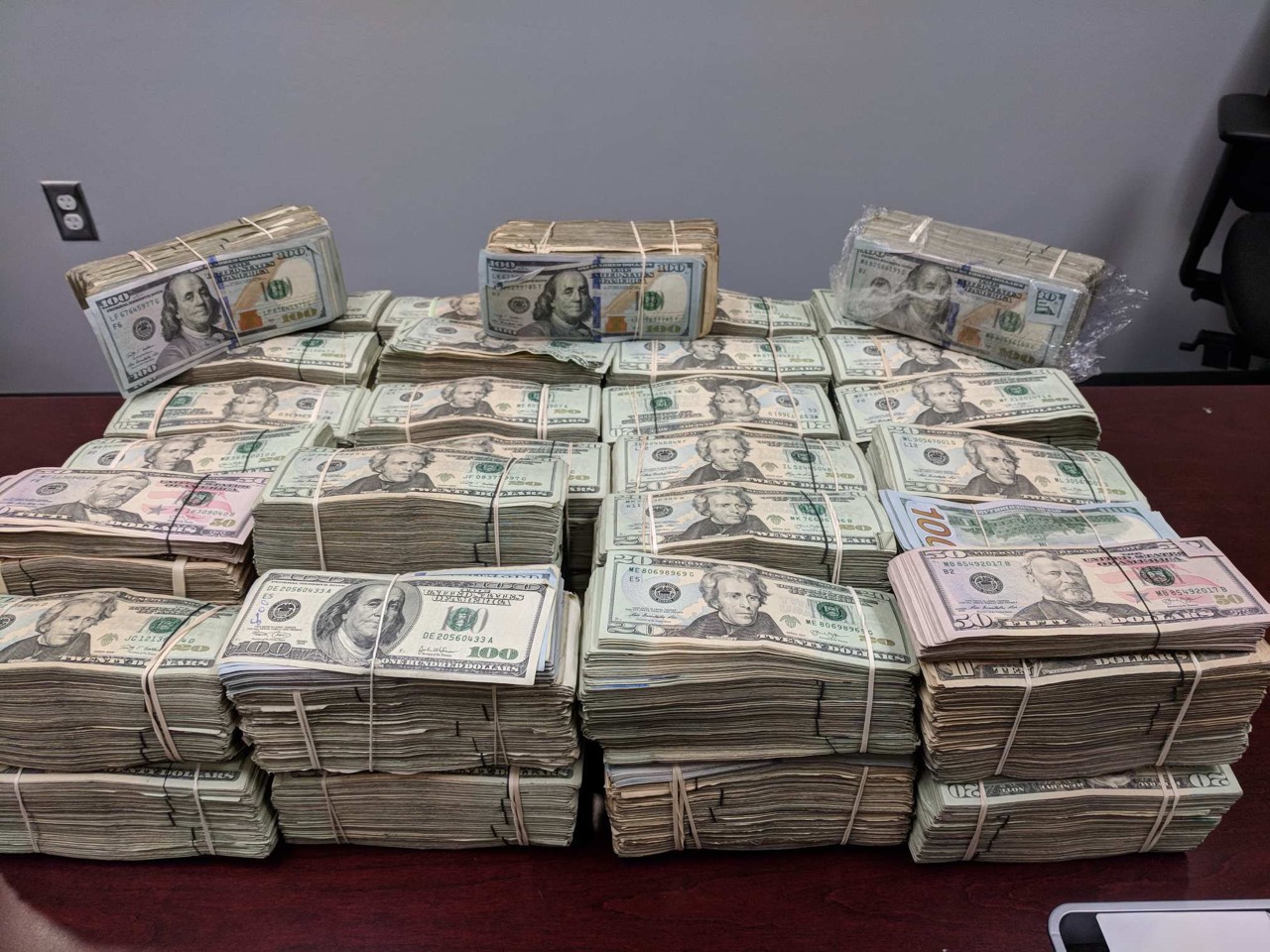 Press Releases Drug Money Headed To The Border Seized Sheriff s 